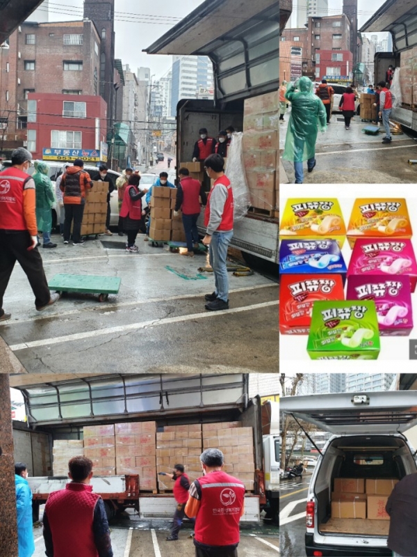 사진=사랑과 나눔 봉사에 앞장서는 있는 (사)한국환경복지협회 임직원 및 회원들의 감동이 넘친 하루